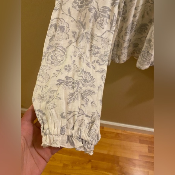 Lucky Brand long-sleeve peasant top - Picture 2 of 11